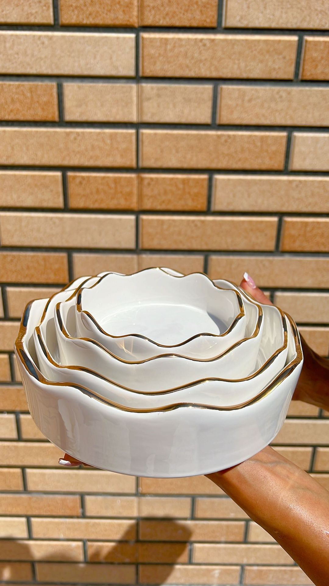 عکس محصول ظروف چهارتایی پذیرایی دالبر سفید طلایی